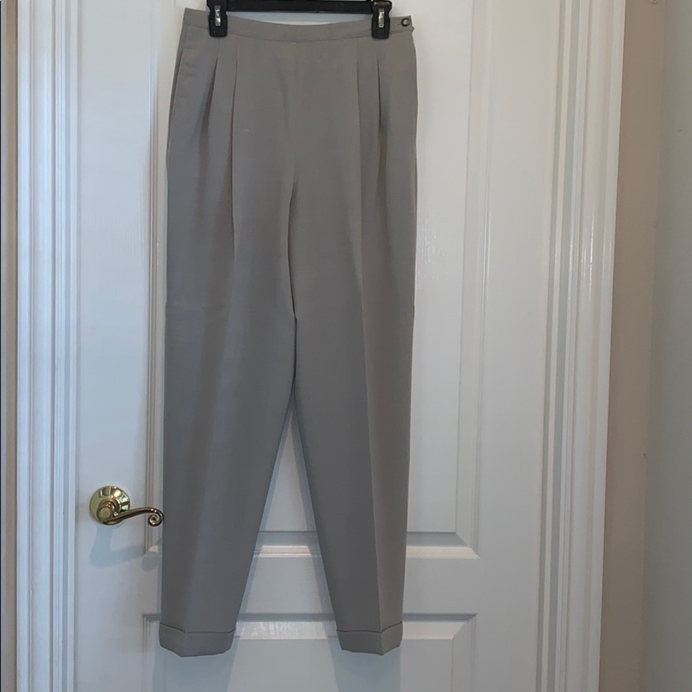 Pant suit